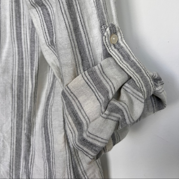 Anthropologie Buttondown - Picture 5 of 7